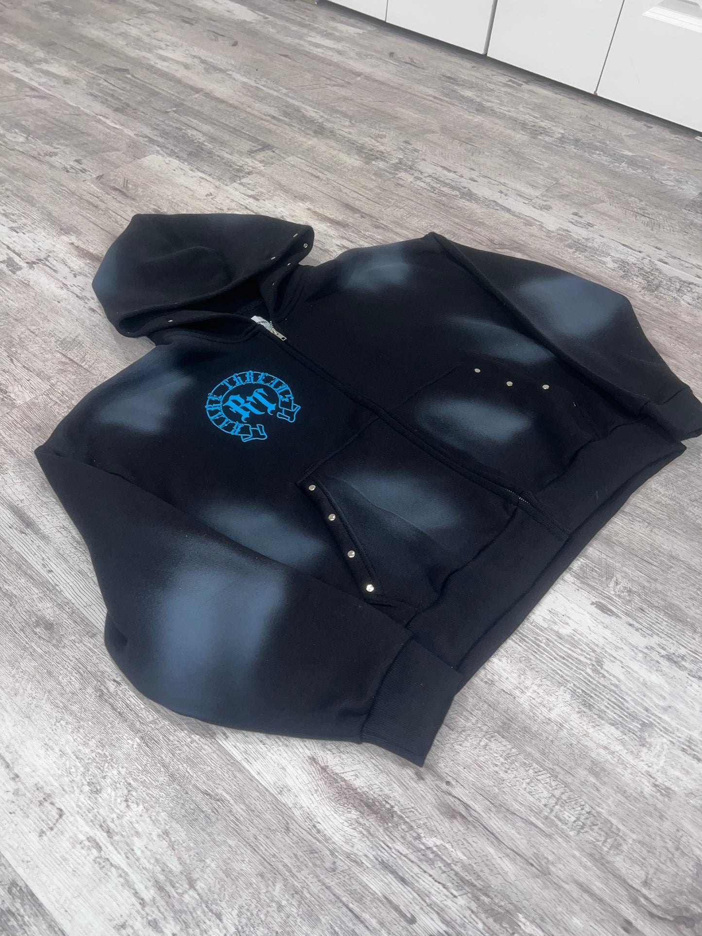 L(OYALTY), M(ONEY), S(EX) JACKET